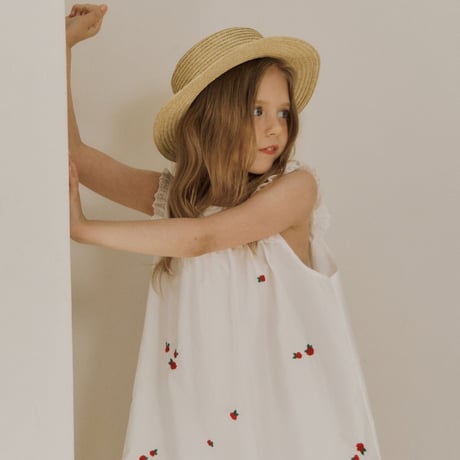 bymimi/83. hand straw hat FREE