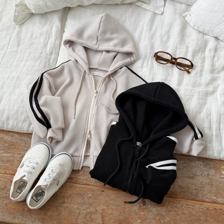 matilda/52. two way line hood zipup 15-19