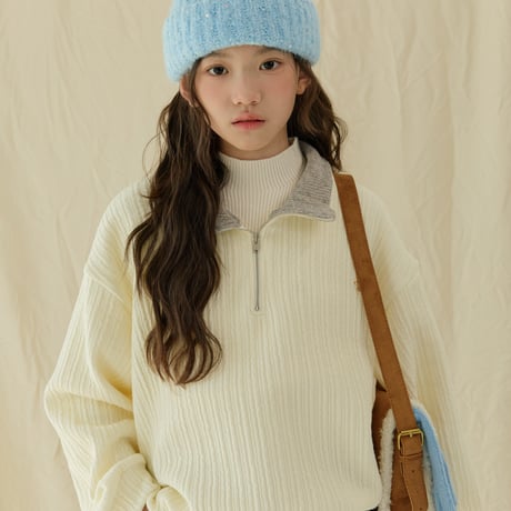 sm2/5. collar half golgi knit zipup 9-17