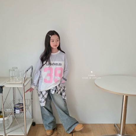 comma/47. star number T-shirt 140-150
