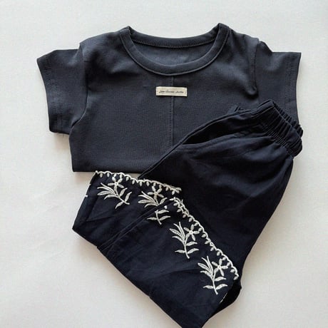 aosta/17. Necessary T S-2XL