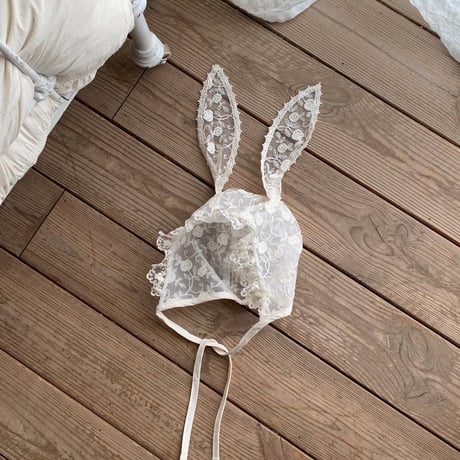 bebeholic/64. rabbit lace bonnet FREE