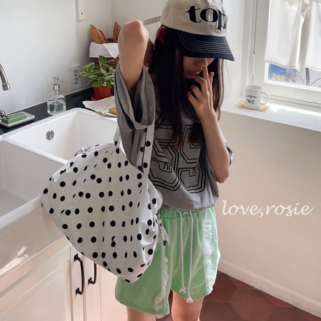 loverosie/143. number v neck boxy tee  ADULT