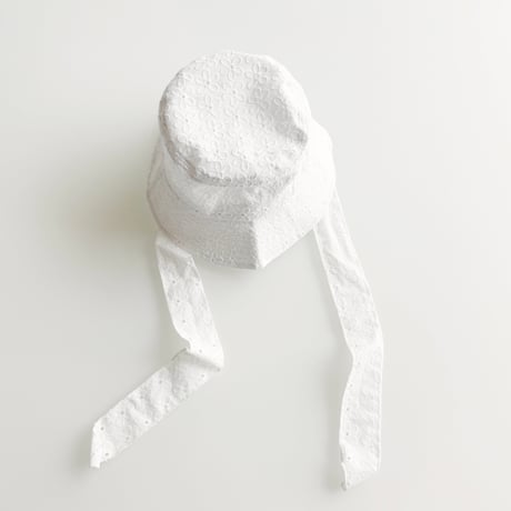 urbanrabbit/7. Lace Bucket Hat FREE