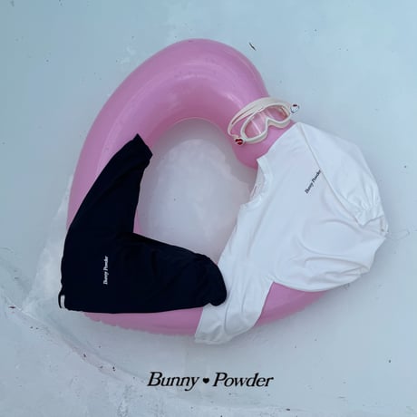 bunnypowder/240. B rash guard  S(95-105CM)-M(105-120CM)