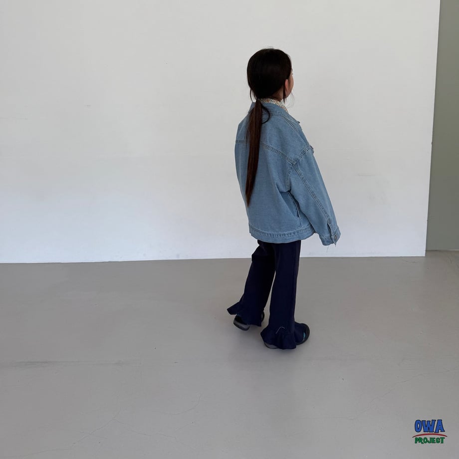 697b112386db81000119a867