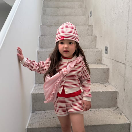 ellymolly/169. Swi beanie FREE