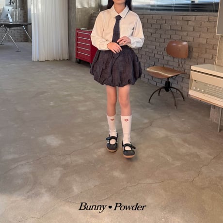 bunnypowder/144. heart knee socks FREE