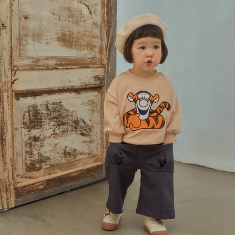 oottbebe/34. friends tigger family man-to-man XS(1-2Y)-XL(6-7Y)