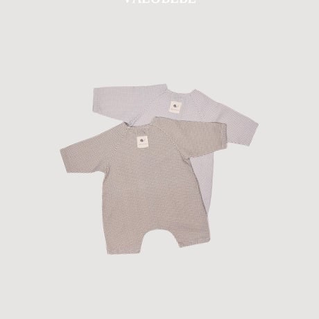 valubebe/27. check jump suit 6M-18M