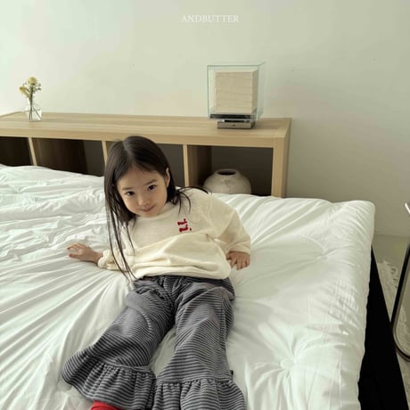 andbutter/29. Frill Bootcut Pants JS-JM