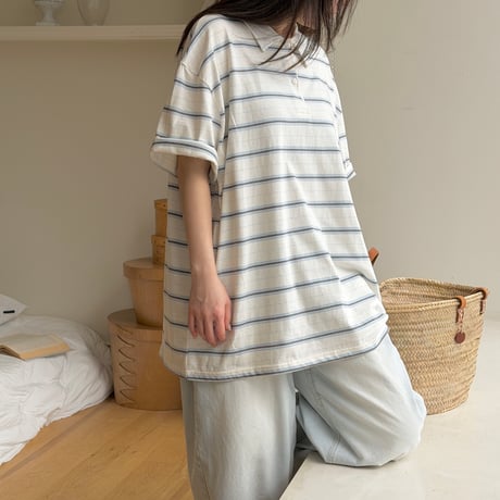 ninibello/134. adult ) Pawky collar T-shirt FREE