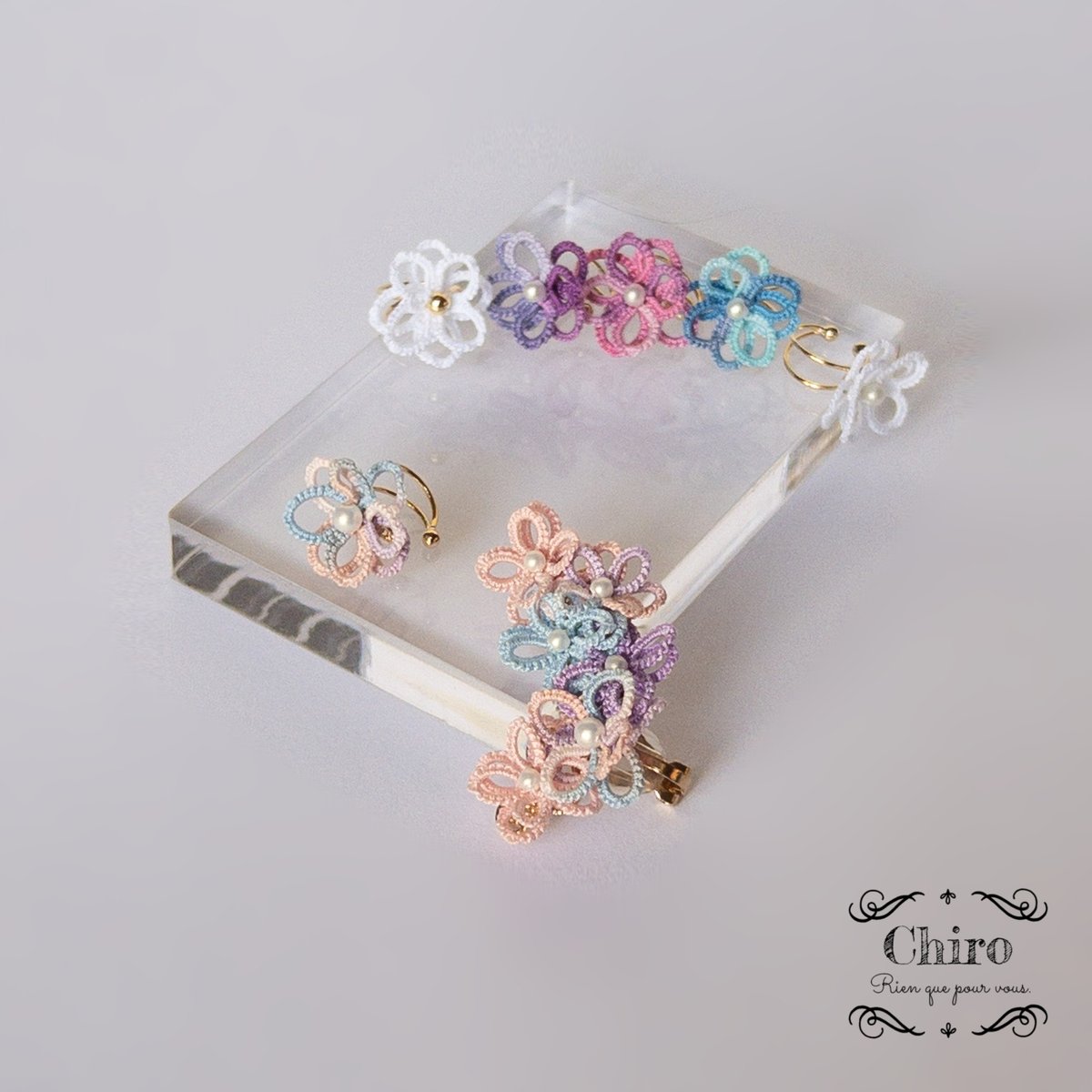 本物紫陽花❤️スワロ使用♪アシンメトリーな紫陽花たっぷりなイヤリング＆イヤーカフス fit=scale-down,w=1200