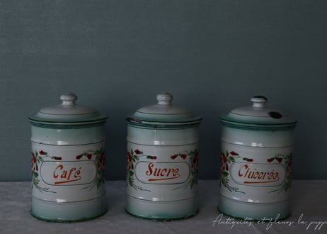 Antiquités et fleurs la Puppi