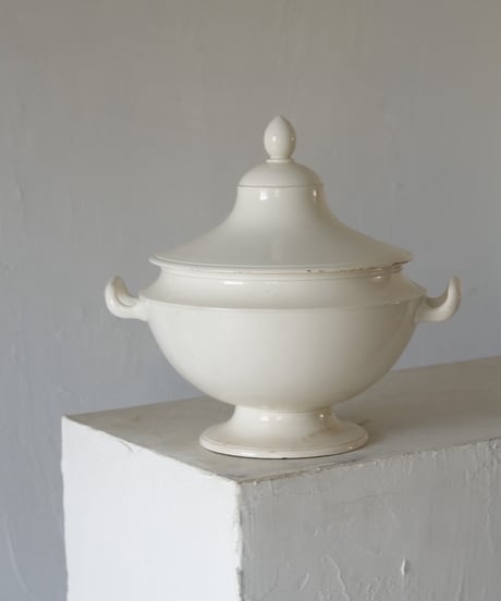 Faience Fine Soupiere