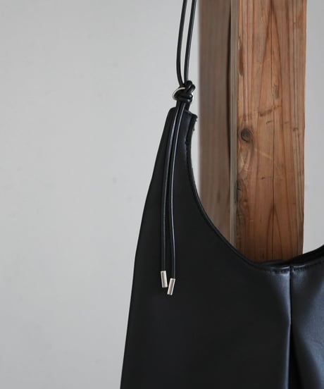 HAAL  ALTERNATE SHOPPING BAG M