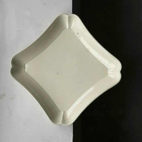 クレイユモントロー | STORES