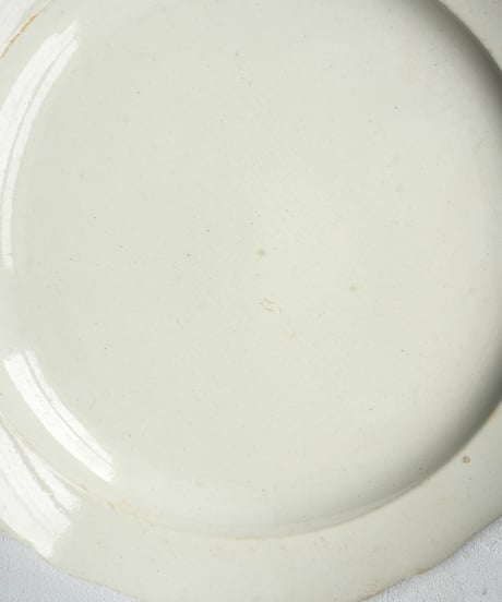 Faïence Fine / Assiette a bordfleuri