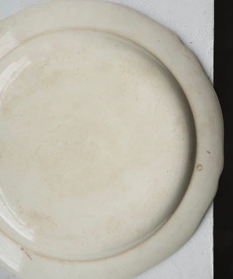 Faïence Fine / Assiette a bordfleuri