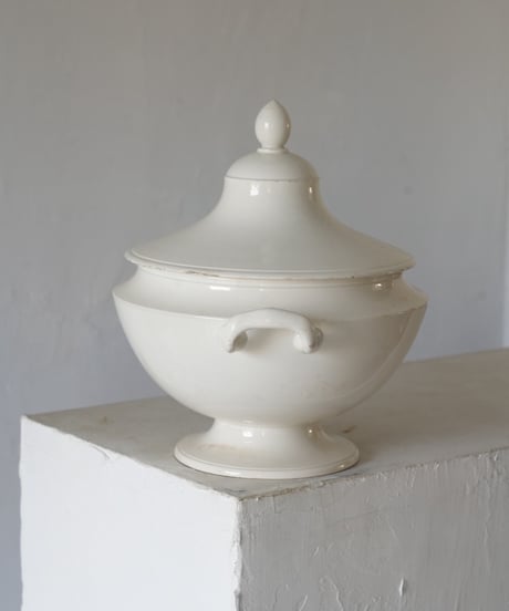 Faience Fine Soupiere