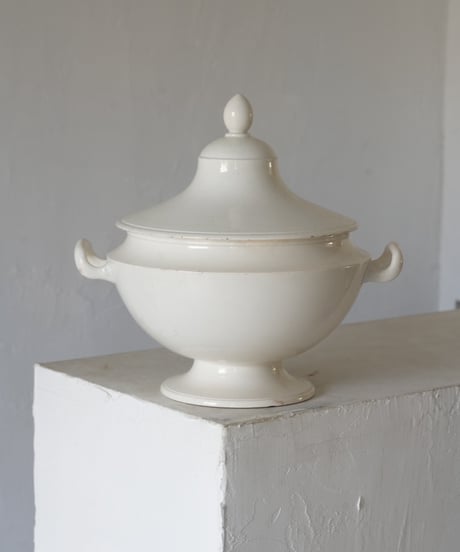 Faience Fine Soupiere