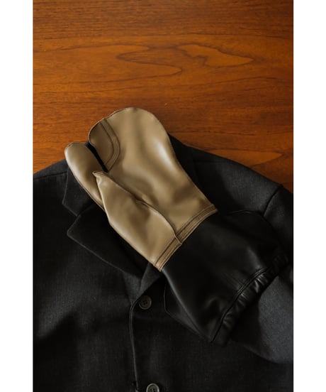 CLASS "CCFA18UNI A" LAMBSKIN