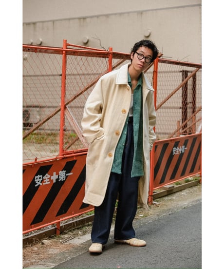 PERIOD FEATURES "Exclusive" SOUTIEN COLLAR COAT