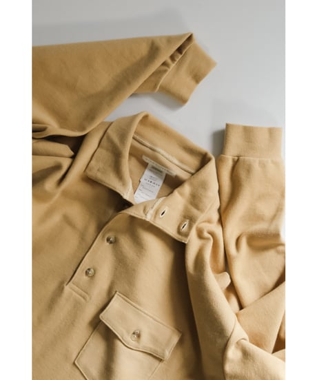 YE OLDE & NEW MAN RANDONNEUR MOCK POLO SHIRT (LIGHT CHAMOIS)