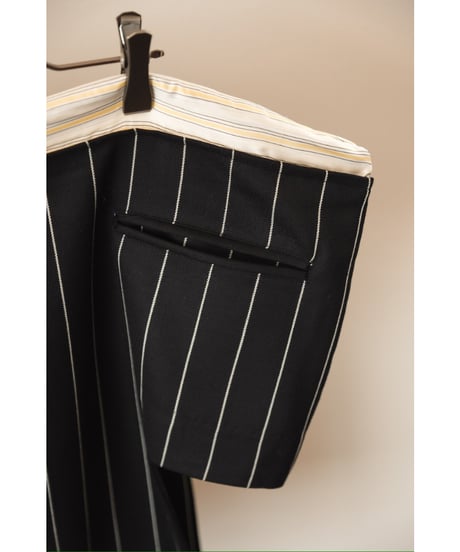 CLASS  "CCEA01UNI C " - DORMEUIL ROYAL11 STRIPE -
