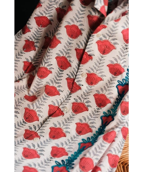 PERIOD FEATURES Block Print & Machine Embroidery Open Collar Shirts