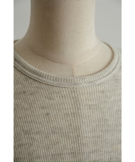 ensou. D-shaped Long Sleeve Tee