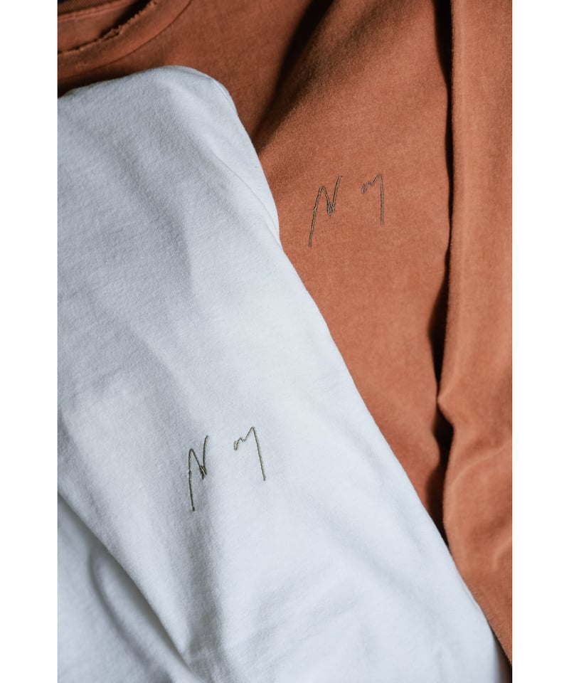ANCELLM EMBROIDERY DYED LS T-SHIRT | MusterWerk