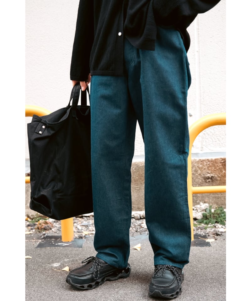 The CLASIK KUURA DENIM BACK BELT 5 POCKET TROUS The CLASIK KUURA DENIM BACK BELT 5 POCKET TROUS