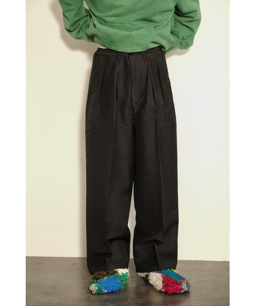 ANCELLM W/L WIDE EASY TUCK SLACKS | MusterWerk