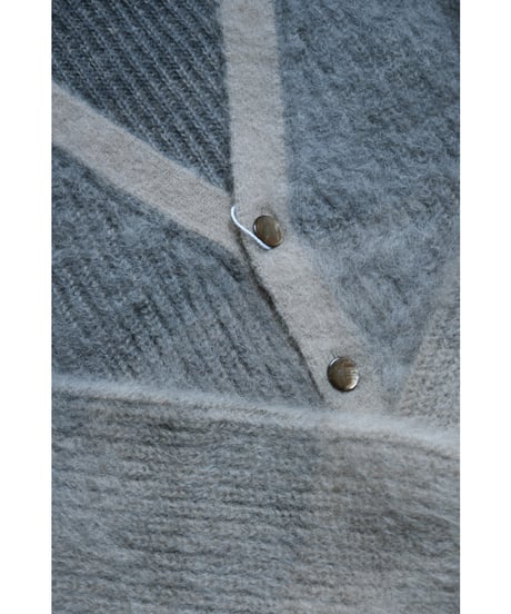 REVERBERATE MOHAIR GRADATION BORDER CARDIGAN