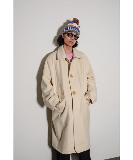 PERIOD FEATURES "Exclusive" SOUTIEN COLLAR COAT