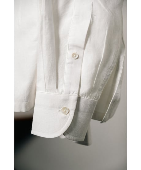 PERIOD FEATURES 250 count 2 ply Khadi Standard Shirts