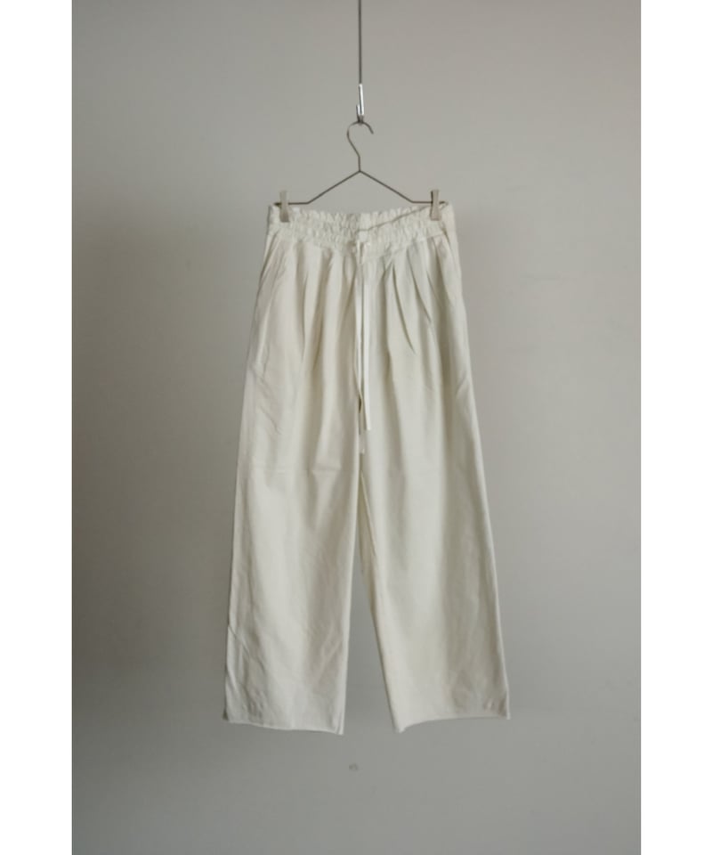 ANCELLM DRAPE WIDE EASY CUT SLACKS | MusterWerk