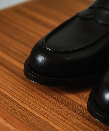forme Loafer