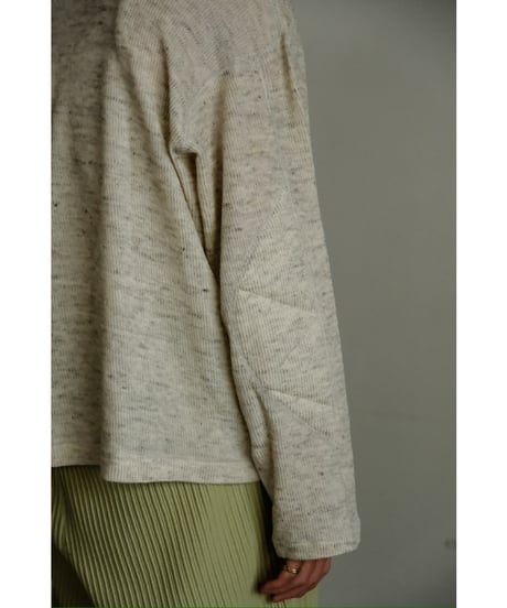 ensou. D-shaped Long Sleeve Tee