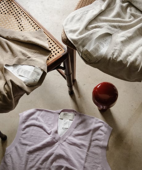 Olde H & Daughter LINEN / SILK PLAIN STITCH V NECK N/S