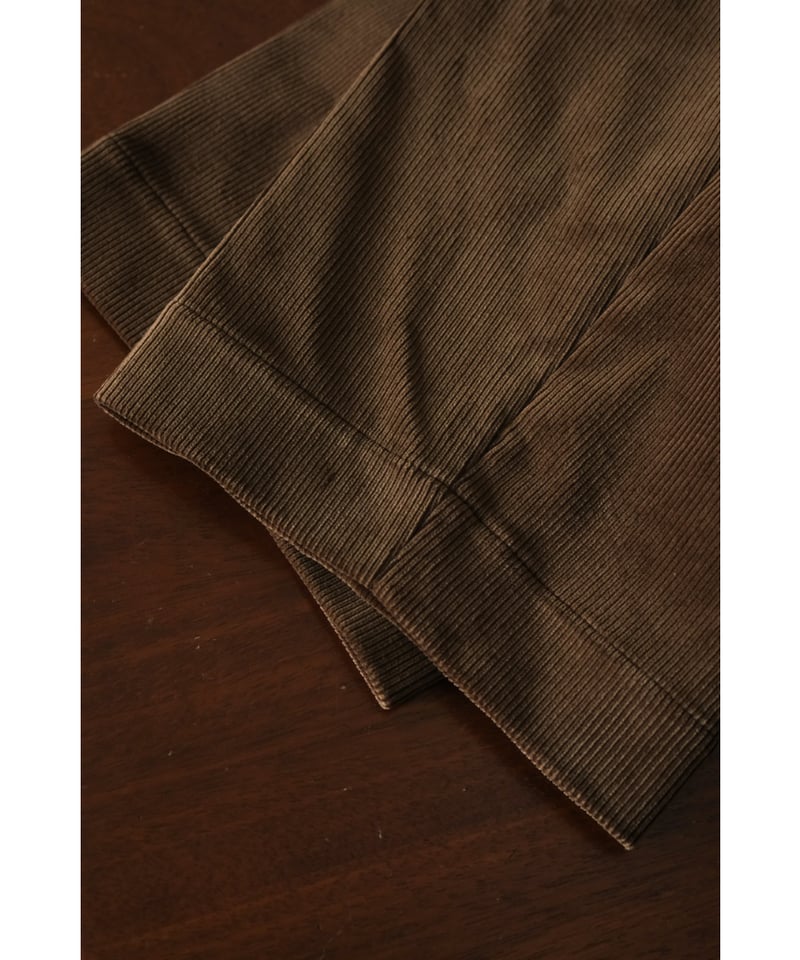 BISOWN CORDUROY 2TUCK WIDE TROUSERS | MusterWer