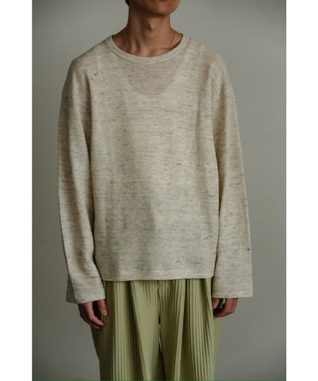 ensou. D-shaped Long Sleeve Tee