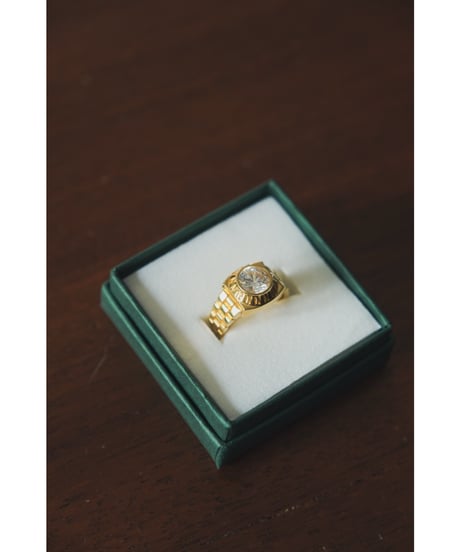The DUFFER N NEPHEWS CLASS RING