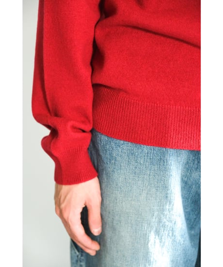 ENCOMING KNITTED V NECK JUMPER