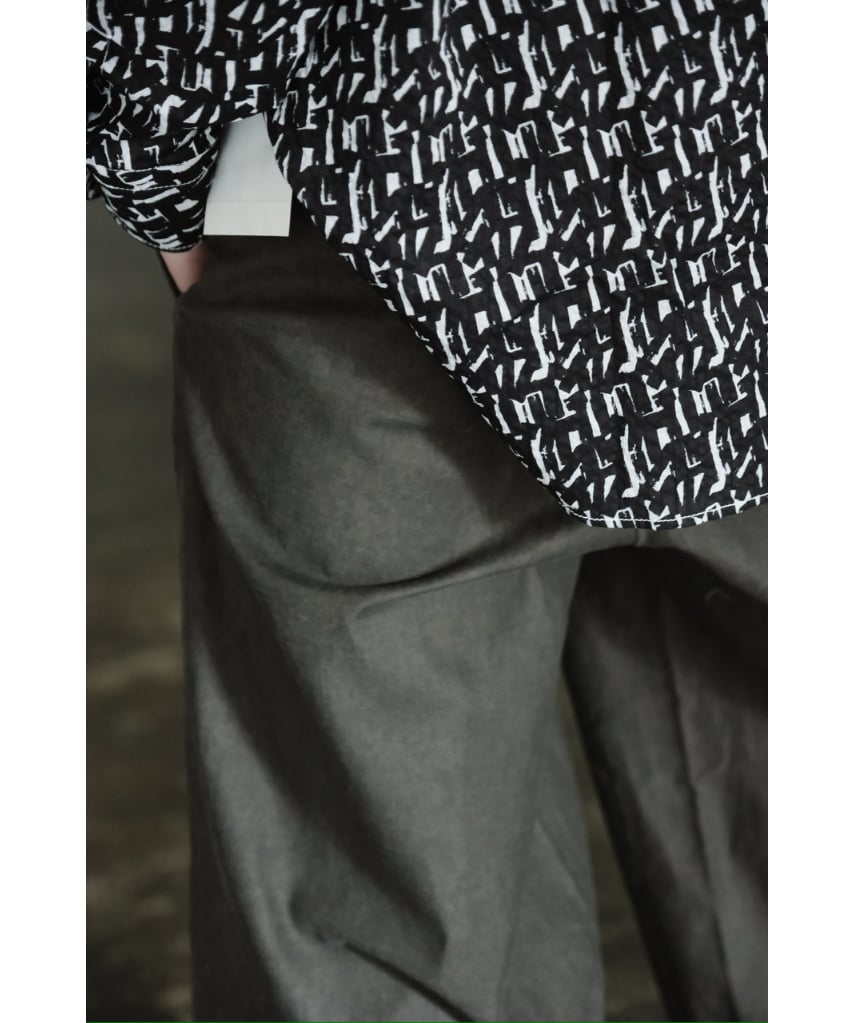 m's braque TUCKED BAGGY PANTS | MusterWerk Sud.