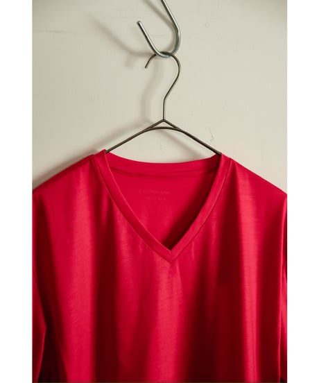 KANEMASA PHIL. "Exclusive" 36G Wool V Neck Tee