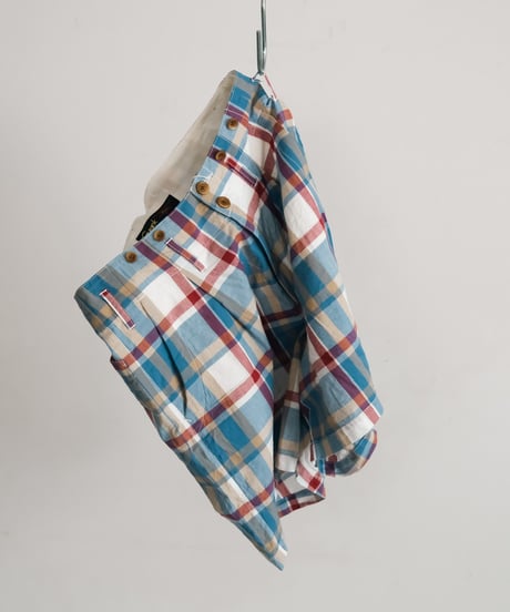 Gurank Plaid shorts