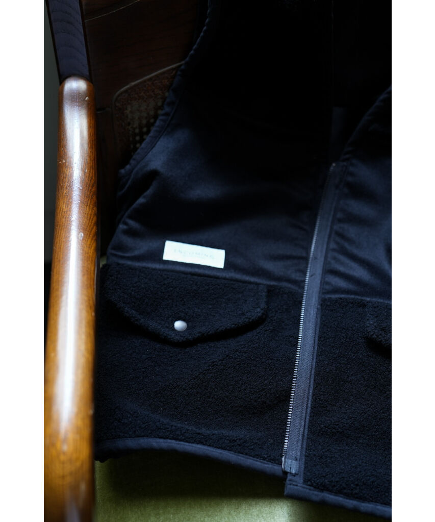 ENCOMING FRONT ZIP REVERSIBLE VEST | MusterWerk...