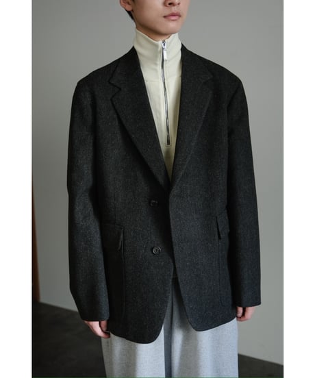 The CLASIK FLAP POCKET BLAZER